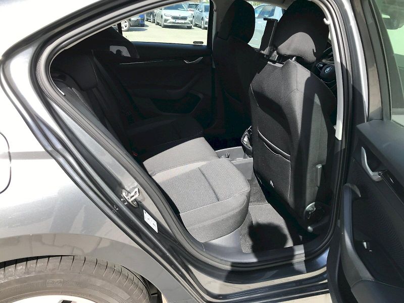 Škoda Octavia (2024) SELEC TS 110/1.5 M6F - fotka 8 z 20