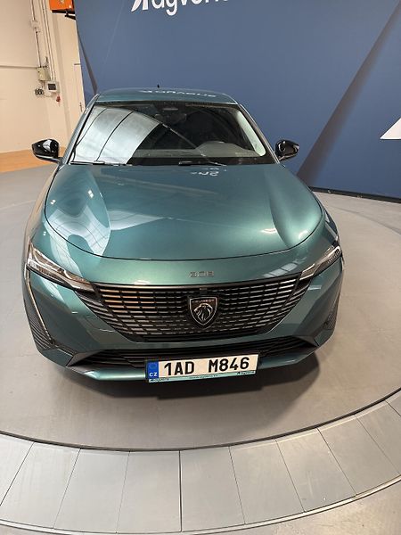 Peugeot 308 SW ALLURE 1.2 PureTech 130 S&S - fotka 5 z 14