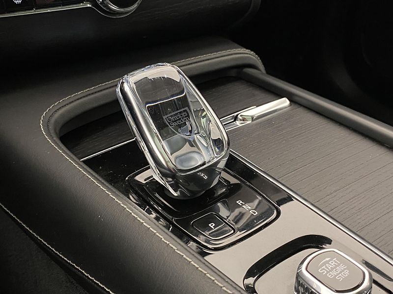 Volvo XC90 T8 AWD RECHARGE INSCRIPTION 7m - fotka 27 z 57