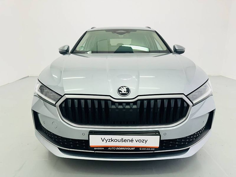 Škoda Superb Combi Selection 2,0TDI 110kW D - fotka 4 z 34