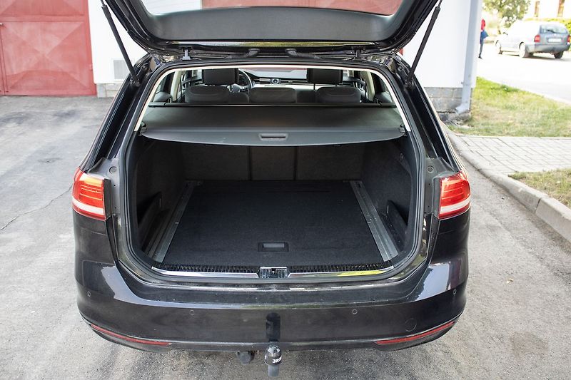 Volkswagen Passat - fotka 25 z 32