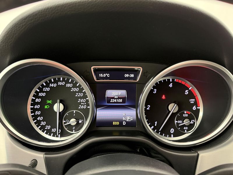 Mercedes-Benz Třídy M ML350Cdi*190kw*4x4*CZ* - fotka 20 z 35