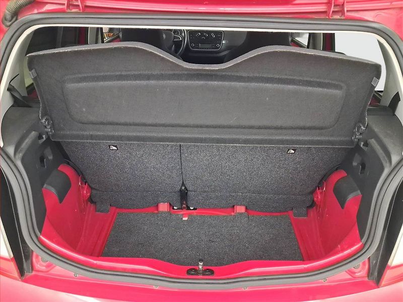 Škoda Citigo (2014) 1.0 MPI, Tempomat - fotka 13 z 15