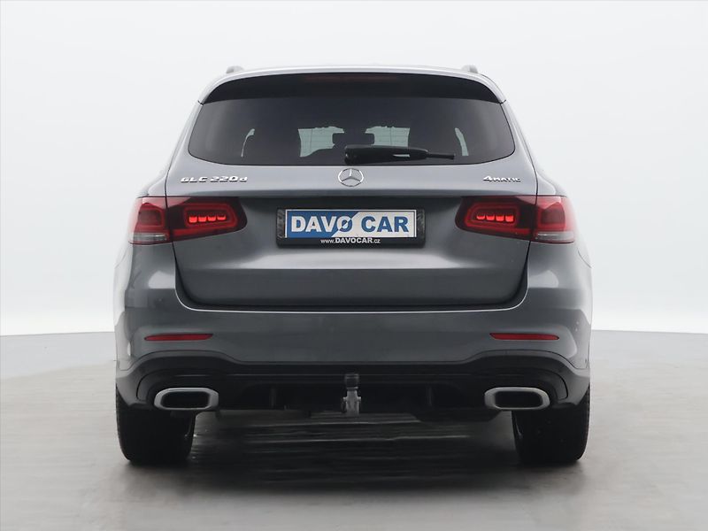 Mercedes-Benz GLC 2,0 220d 143kW 4X4 LED - fotka 6 z 37