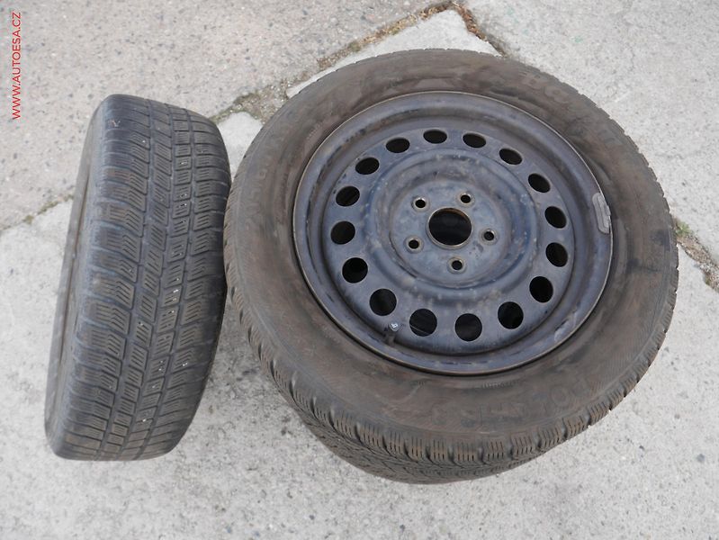 Suzuki SX4 (2008) 1.9DDiS 4x4, ČR, AC, park - fotka 17 z 18