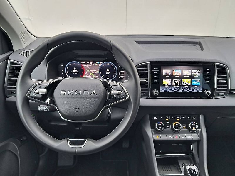 Škoda Karoq (2025) Top Selection 2.0 TDI / 85 kW - fotka 5 z 32