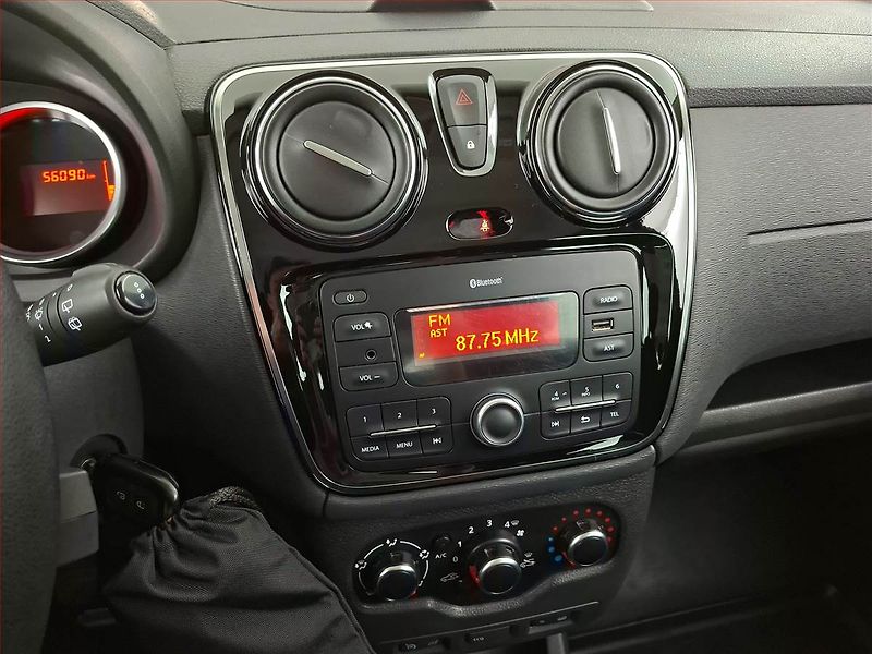 Dacia Lodgy (2018) 1.6 SCe, ČR,1.maj, Tempomat - fotka 12 z 15