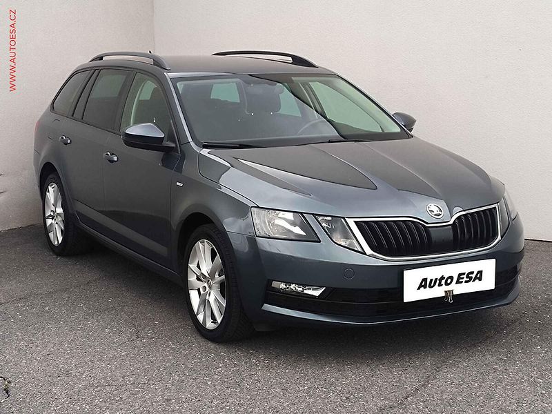Škoda Octavia (2018) 1.6 TDi, Clever, navi, TZ - fotografie inzerátu