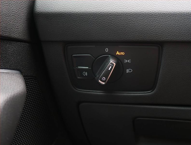 Volkswagen Arteon (2021) Elegance 2.0 TDI - fotka 20 z 27