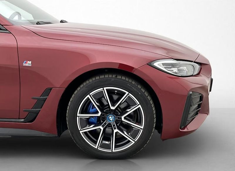 BMW i4 M50 xDrive GC 360kam Tažné LED - fotka 35 z 35