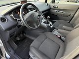 Peugeot 5008 2.0HDi 110kW Navi Panorama - náhled 9