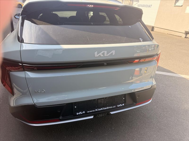 Kia K4 (2026) 1,6 T-GDi DCT TOP, 17ALU+SPTG - fotka 9 z 12