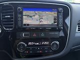 Mitsubishi Outlander (2015) 2.2D 4x4, AUTOMAT, serviska - náhled 9