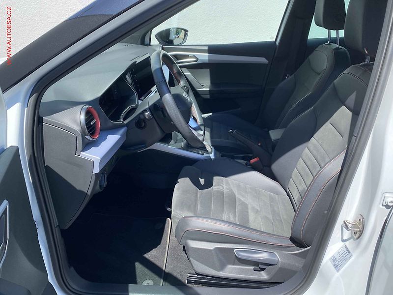 Seat Arona (2021) 1.0TSi, 2.maj,ČR, FR, DSG - fotka 9 z 19
