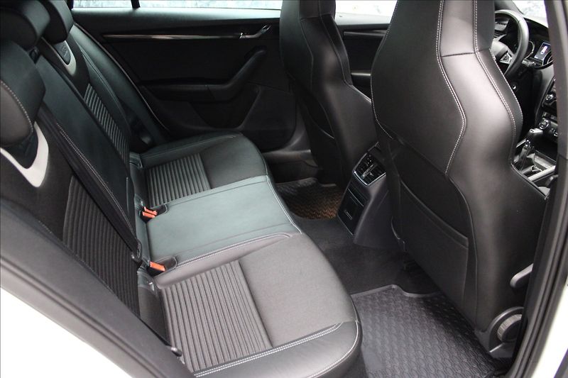 Škoda Octavia 2,0 TSI 162KW MAN VRS MODE - fotka 11 z 36