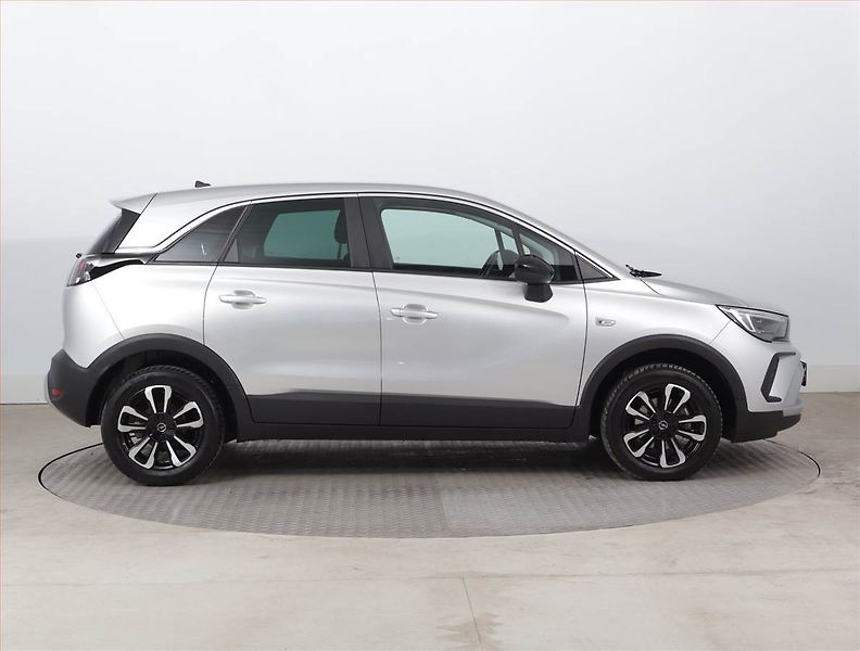 Opel Crossland X (2023) 1.2 Turbo, Serv.kniha, Kůže - fotka 6 z 19