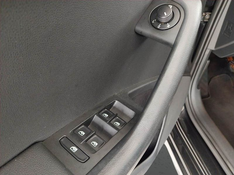 Škoda Octavia (2017) Style 2.0 TDI, Navi, Bi-Xenony - fotka 17 z 20