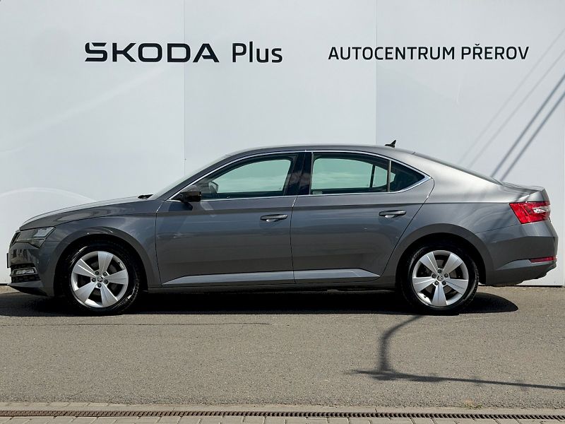 Škoda Superb (2022) 2.0 TDI 147kW 4x4 DSG Style - fotka 3 z 35