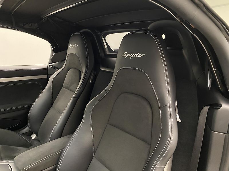 Porsche Boxster 718 SPYDER ČR 1.maj. APPROVED - fotka 13 z 44