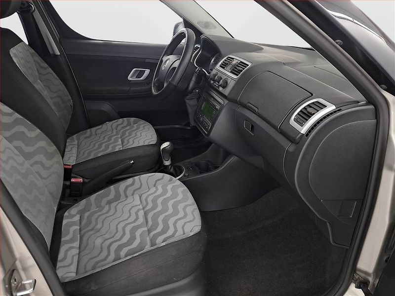 Škoda Roomster (2008) Comfort 1.2 12V, nová STK - fotka 9 z 15