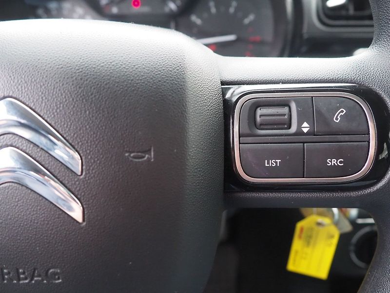 Citroën C3 (2019) 1.2 PureTech, Tažné - fotka 23 z 36