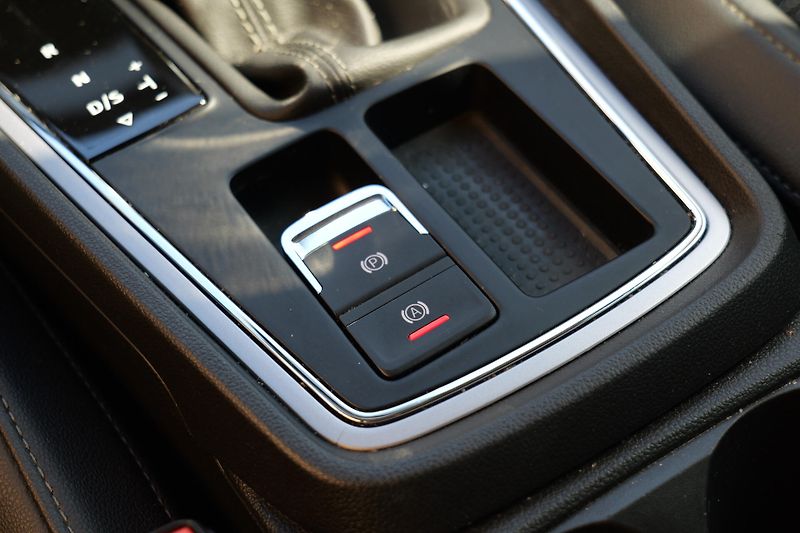 Seat Leon TDI DSG Xcellence Kessy Tažné - fotka 23 z 35