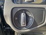 Volkswagen Golf 1.6TDi,PLNÁ VÝB.SUPER STAV!! - náhled 21