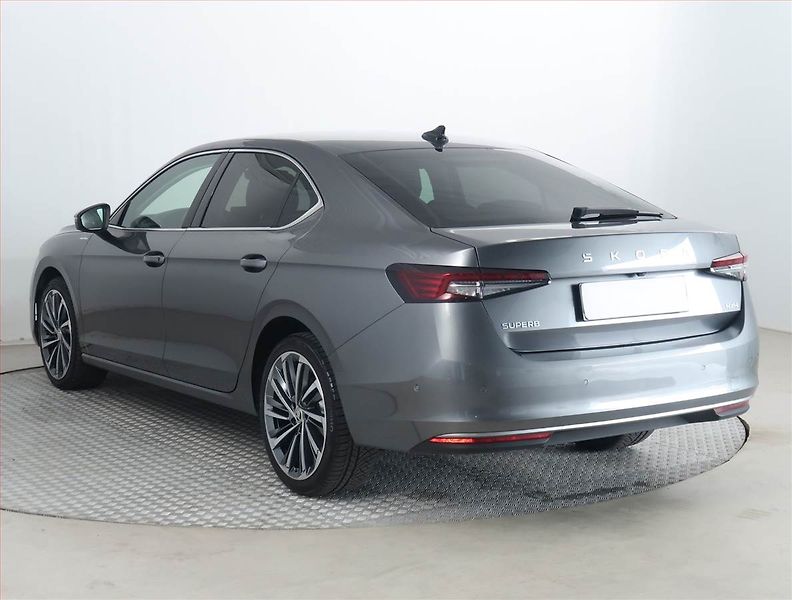 Škoda Superb (2024) 2.0 TDI - fotka 4 z 18