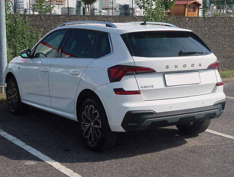 Škoda Kamiq (2024) Drive 1.0 TSI - fotka 4 z 17