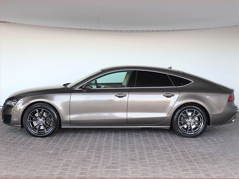 Audi A7 (2010) 3.0 TDI, 4X4, Automat, Navi - fotka 3 z 21