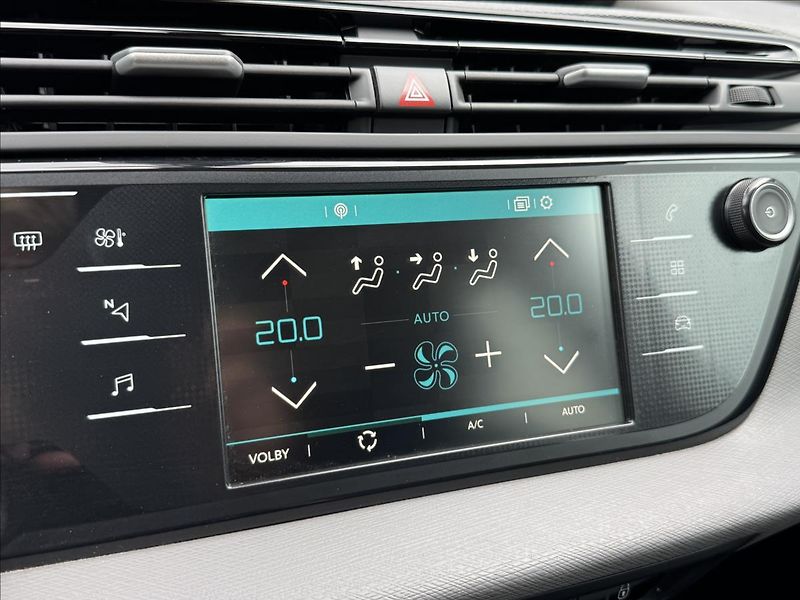 Citroën Grand C4 SpaceTourer 1,2 PureTech 130 EAT8 Feel - fotka 20 z 32