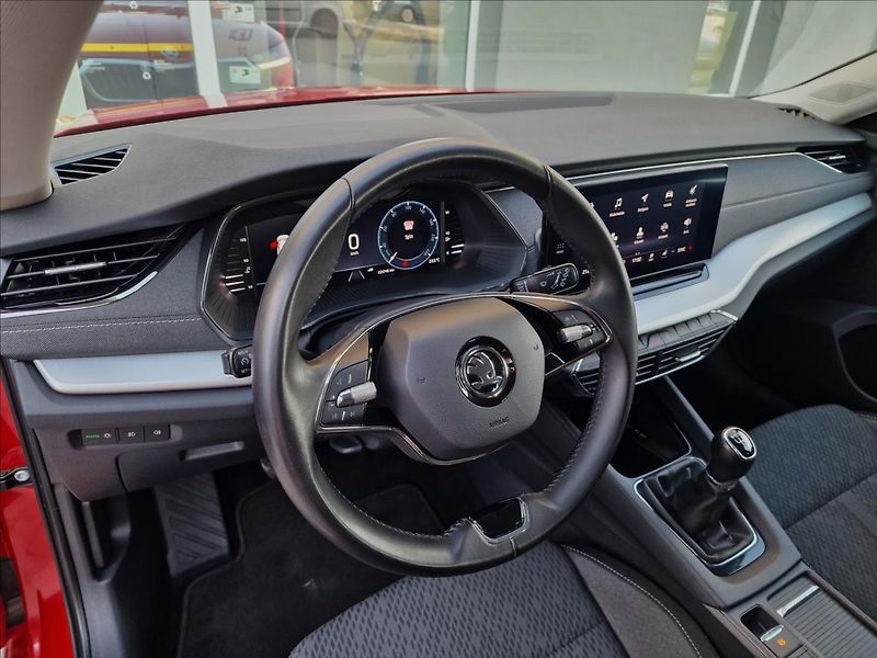 Škoda Octavia 2.0TDI Style Combi,ČR,1.Maj. - fotka 20 z 49