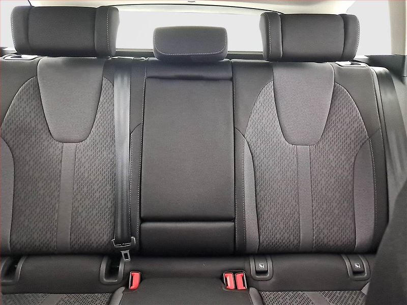 Škoda Octavia (2023) 2.0 TDI - fotka 10 z 16