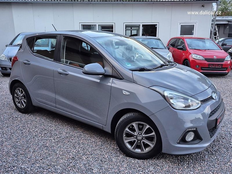 Hyundai i10 (2013) 1.2i 64 KW Klima FIFA Edice - fotka 5 z 53