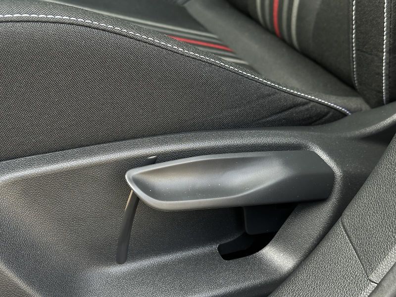 Škoda Scala 1.0TSi Monte Carlo 116PS Matri - fotka 14 z 38