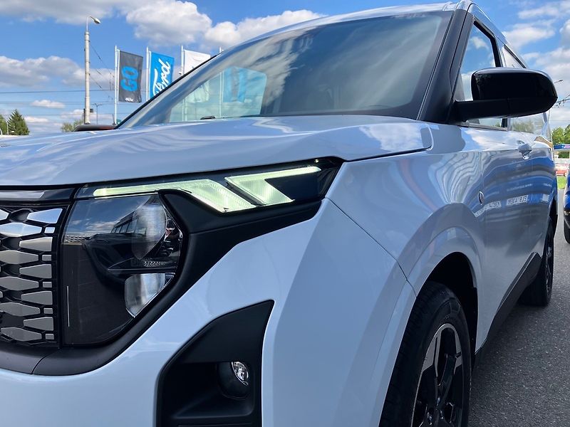 Ford Transit Courier (2025) VAN Limited L1, 43 kWh Elektro - fotka 34 z 34