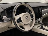 Volvo V90 D4 MOMENTUM AUT - náhled 3