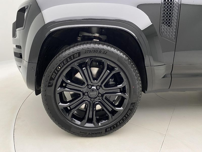 Land Rover Defender (2026) OCTA BLACK AWD AUT - fotka 18 z 82