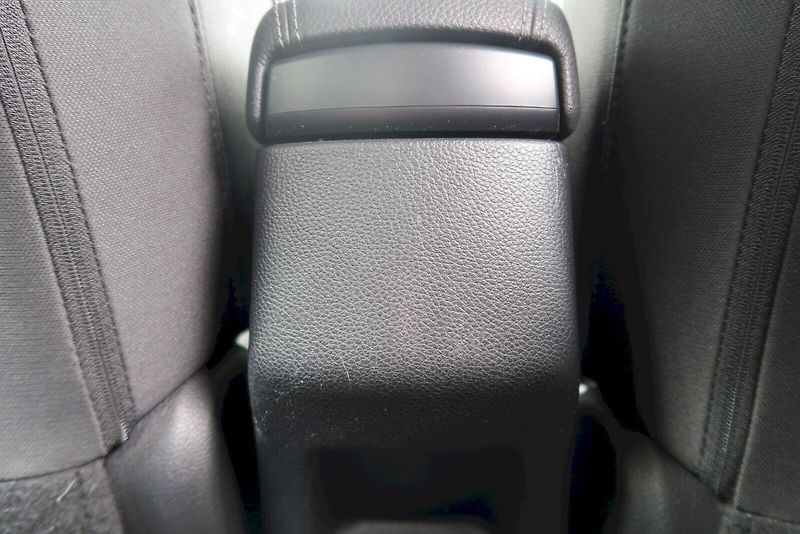 Kia Stonic (2023) Exclusive 1,0 T-GDI DCT7 74kW - fotka 15 z 31