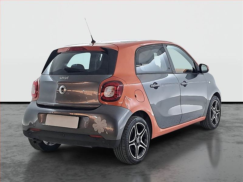 Smart Forfour (2015) 1.0, Tempomat, Vyhř. sedaček - fotka 5 z 19