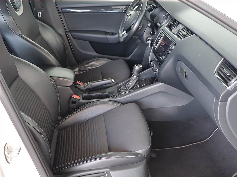 Škoda Octavia (2016) RS 2.0 TDI, Automat - fotka 9 z 25