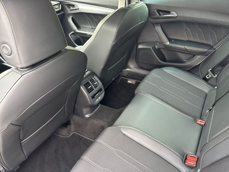 Cupra Formentor (2024) 1.5 TSI DSG - fotka 8 z 29