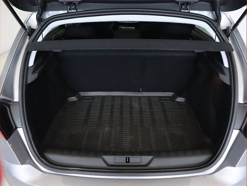 Peugeot 308 (2021) Style 1.5 BlueHDi, Serv.kniha - fotka 14 z 20