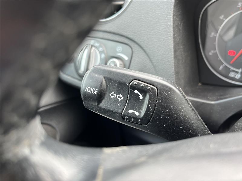 Ford S-MAX 2,0 TDCi 7.MÍST KLIMA 2x KOLA - fotka 26 z 41