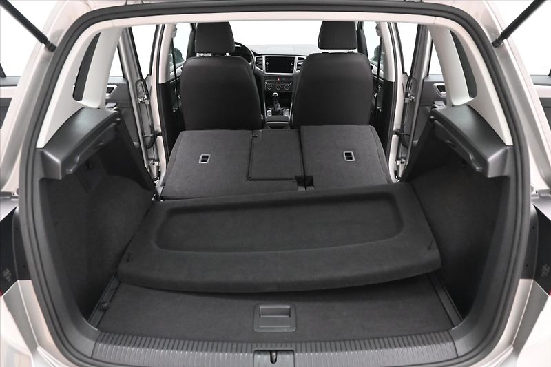 Volkswagen Golf Sportsvan 1,6 TDI 85 kW Navi Záruka až 5 - fotka 11 z 27