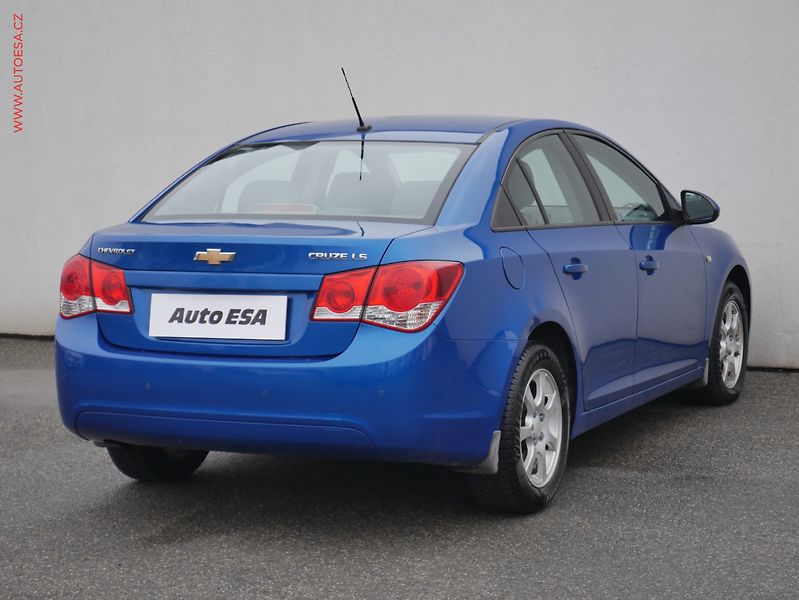 Chevrolet Cruze (2009) 2.0D, ČR, autoAC, temp - fotka 4 z 16