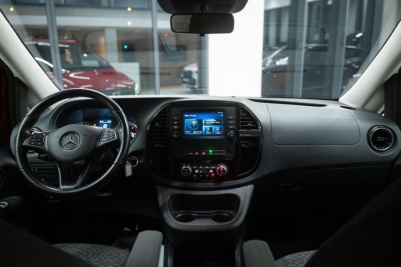 Mercedes-Benz Vito (2022) 116 CDI 4X4 - fotka 20 z 35
