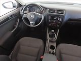 Volkswagen Jetta (2011) 1.6 TDI, Tempomat - náhled 7