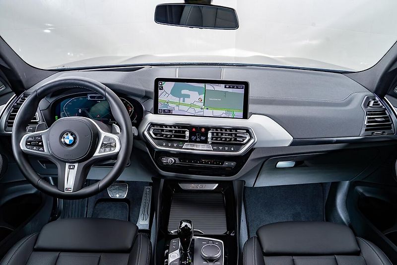 BMW X3 xDrive30d - fotka 8 z 13