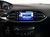 Peugeot 308 (2017) 1.2 PureTech, Navi, Tempomat - náhled 12